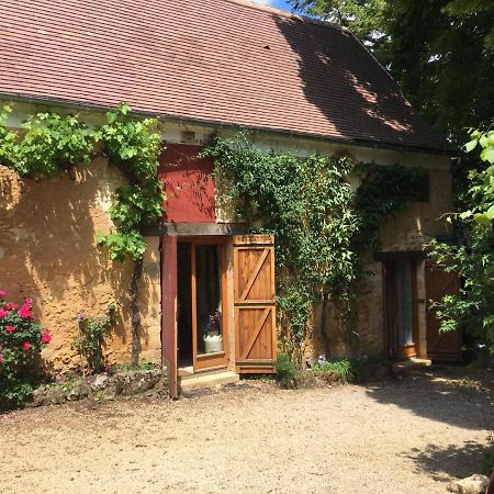 Chambres D'Hotes Les Coustilles Saint-Alvère Kültér fotó